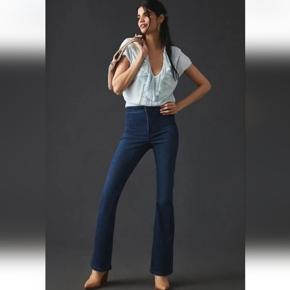 💙Pilcro | Anthropologie| EUC Clean High-Rise Flare Jeans| Dark Wash| Sz. 29 - Picture 2 of 12